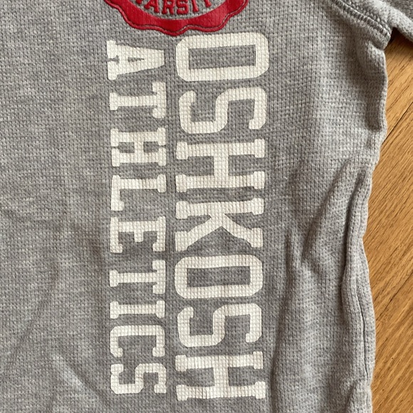 ➡️2/$10❗️⬅️ EUC youth size thermal long sleeve shirt - Picture 3 of 4